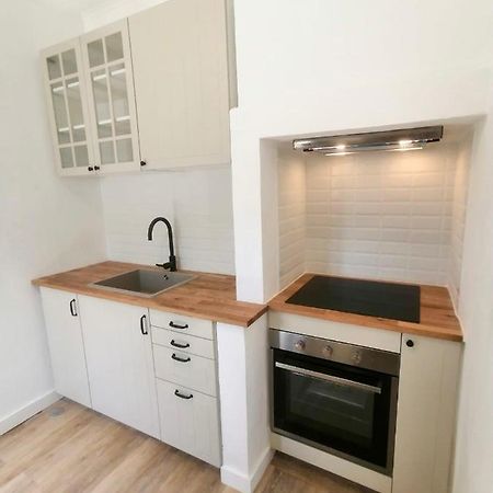 Pine & Apple Sintra Beach House Colares Bagian luar foto